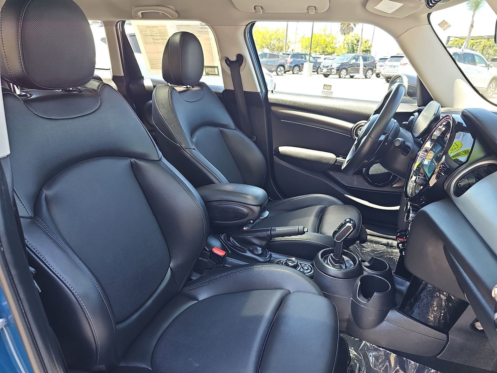 Used 2023 MINI Cooper S FWD image 10