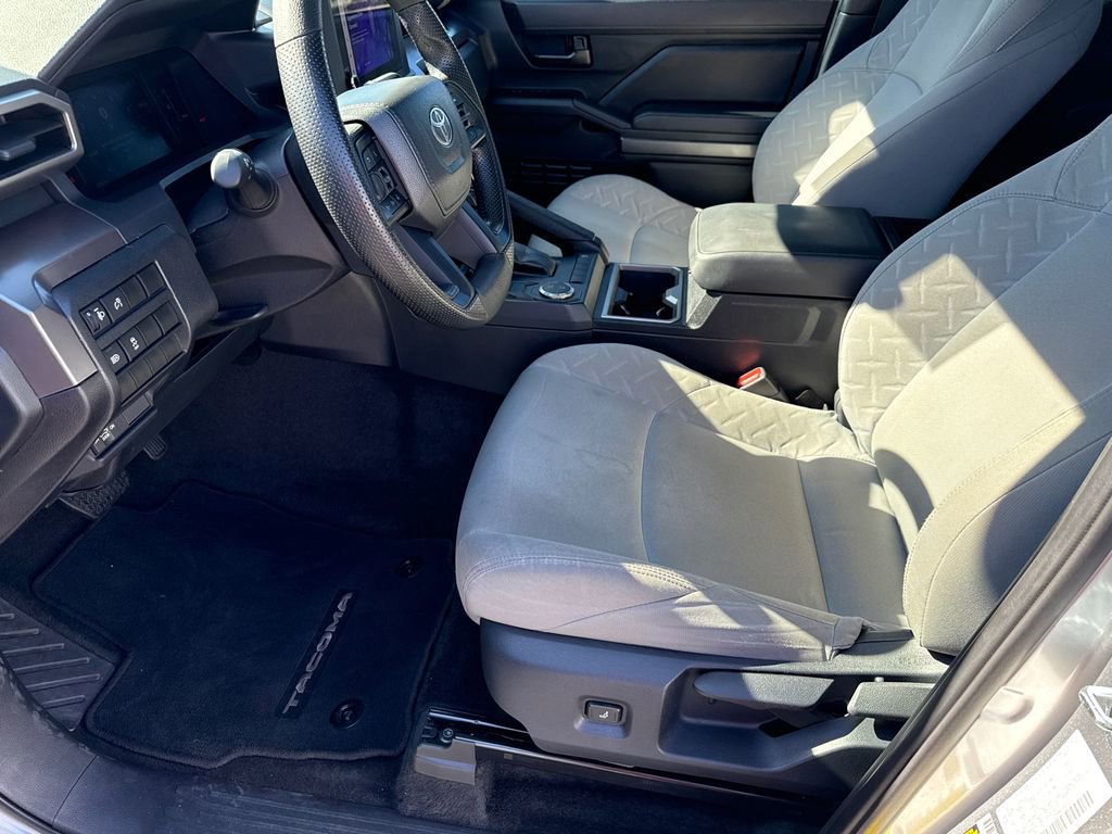 Used 2024 Toyota Tacoma SR5 RWD image 9