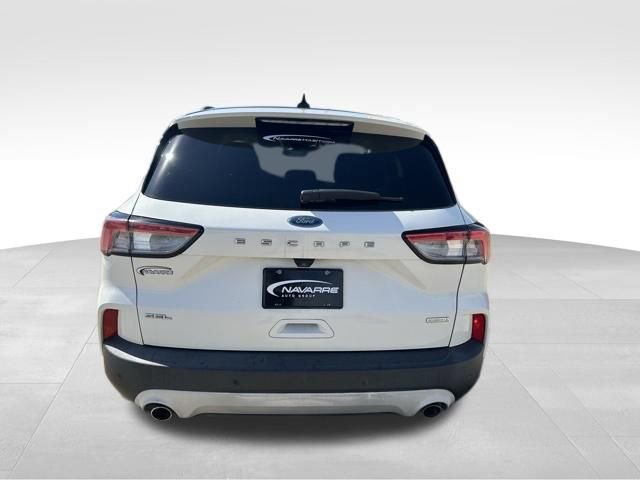 Used 2020 Ford Escape SEL image 8