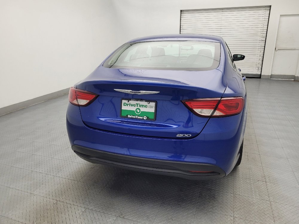 Used 2017 Chrysler 200 LX w/ Touring Convenience Group image 7