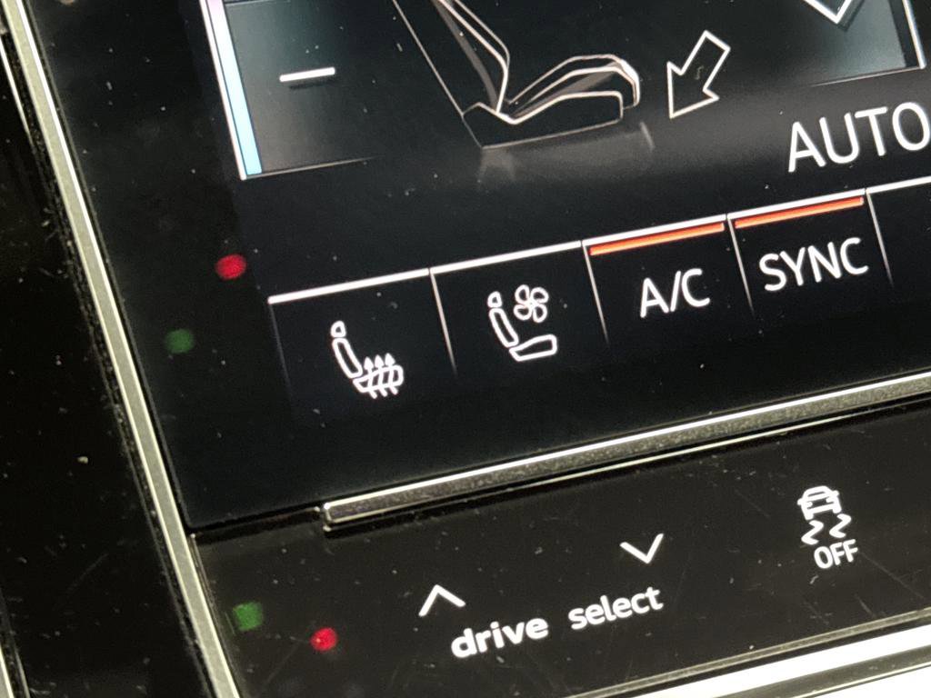 Used 2023 Audi SQ8 Prestige w/ Prestige Package image 13