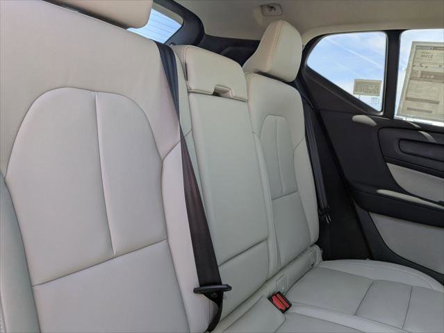 New 2026 Volvo XC40 B5 Plus w/ Protection Package Premier AWD/4WD image 13
