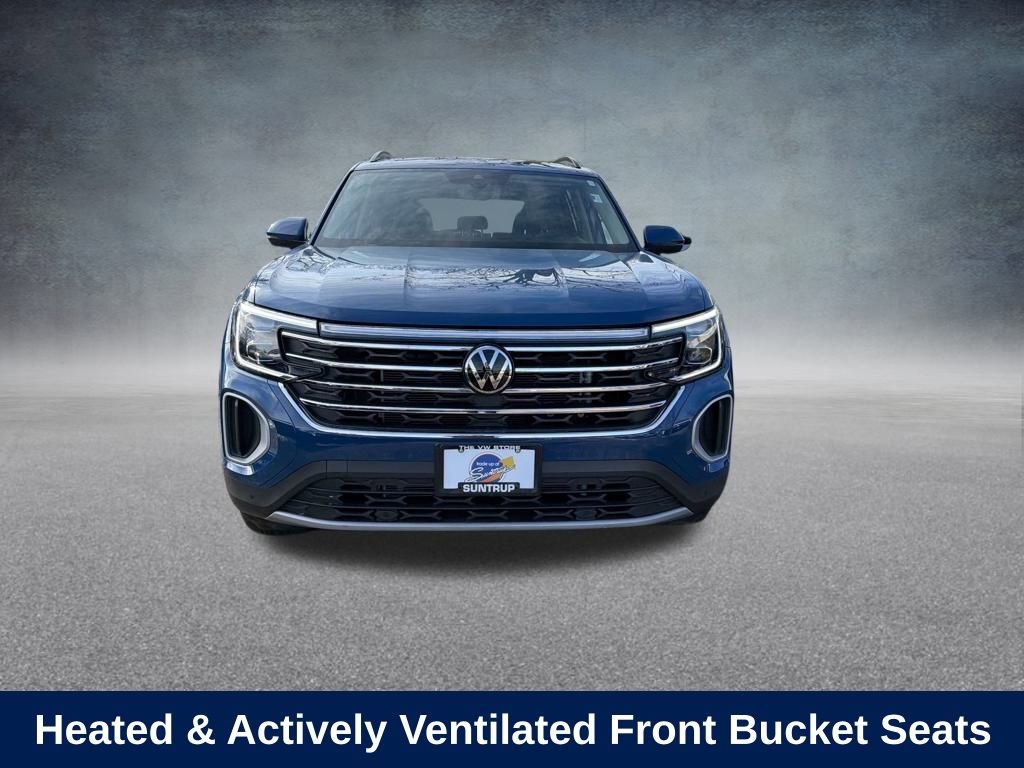 Used 2025 Volkswagen Atlas SE w/ Panoramic Sunroof Package image 17