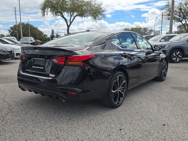 Certified 2023 Nissan Altima 2.5 SR w/ SR Premium Package image 8