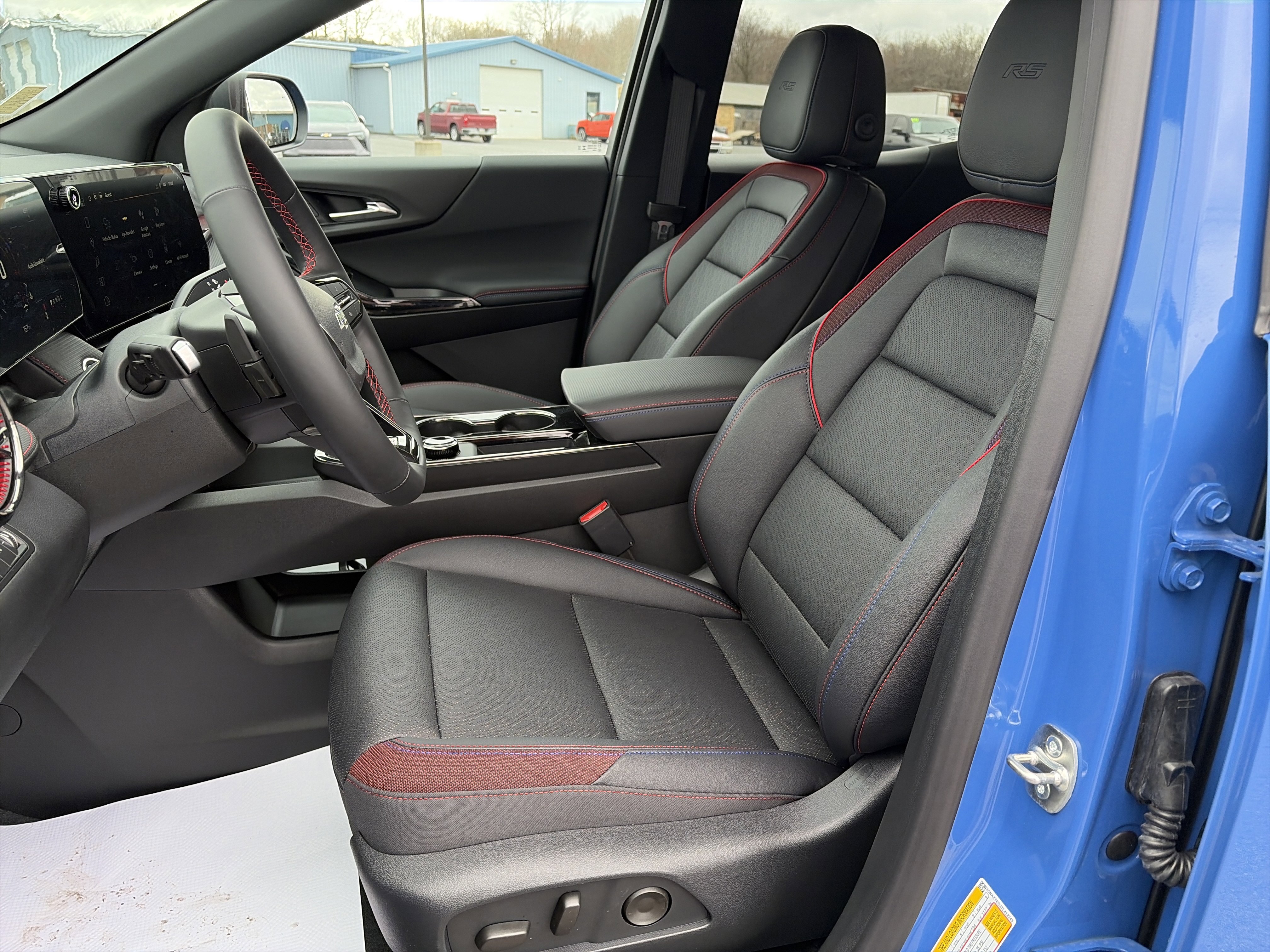 New 2026 Chevrolet Equinox RS w/ Safety and Technology Package AWD/4WD image 12