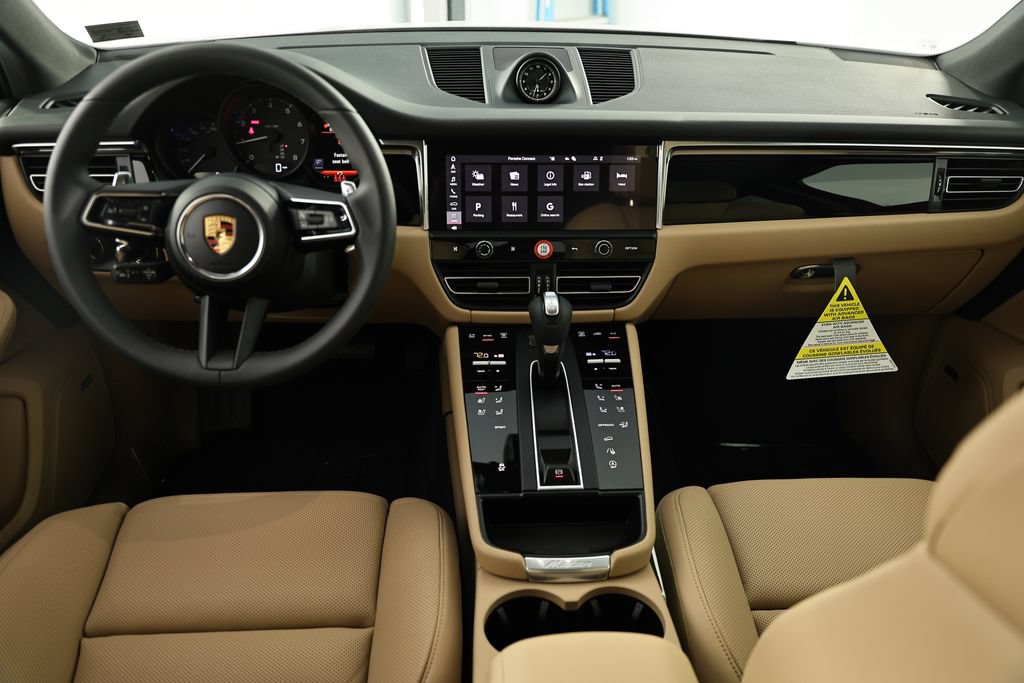 New 2026 Porsche Macan AWD/4WD image 29