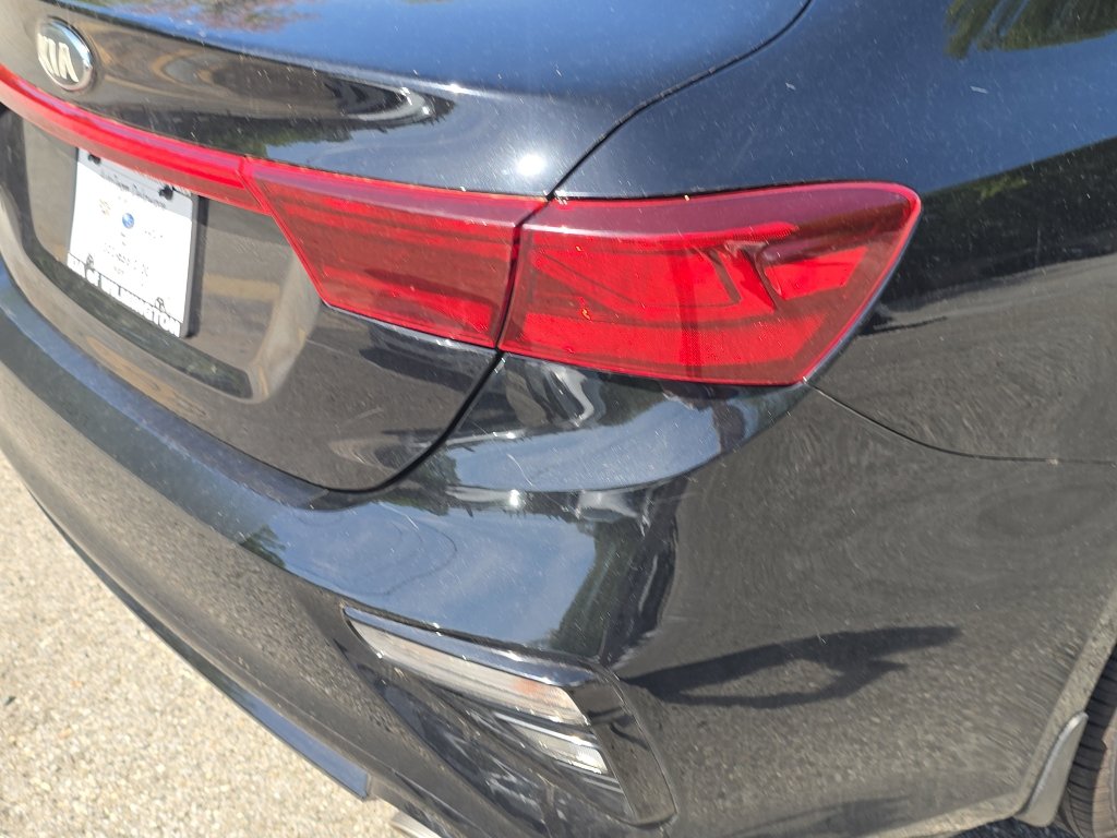 Used 2019 Kia Forte LXS FWD image 9