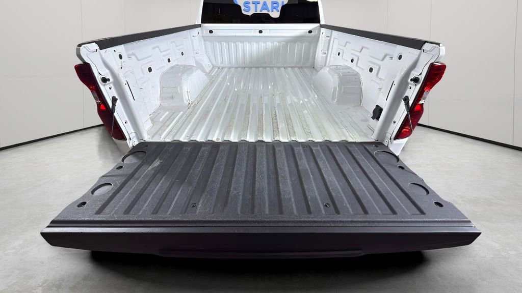 Used 2024 Chevrolet Silverado 1500 Custom image 27