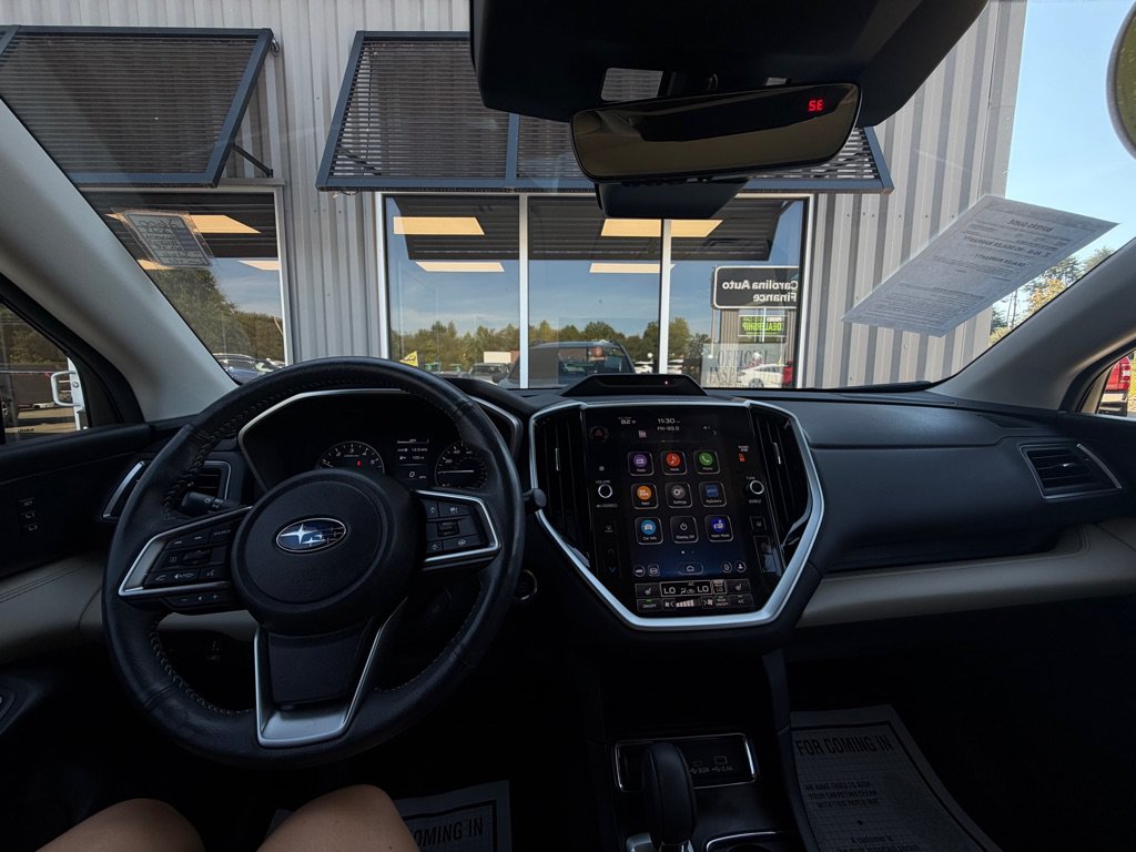 Used 2023 Subaru Ascent Limited AWD/4WD image 10