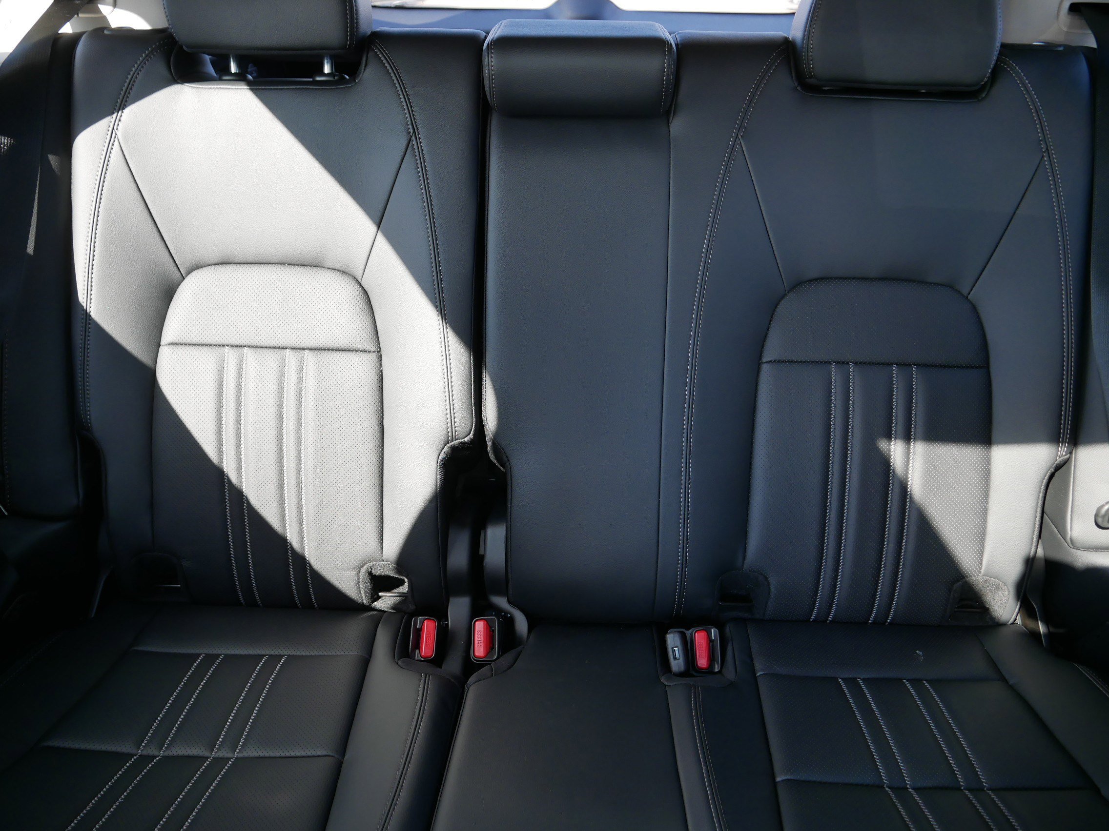 Used 2024 Honda HR-V EX-L image 13