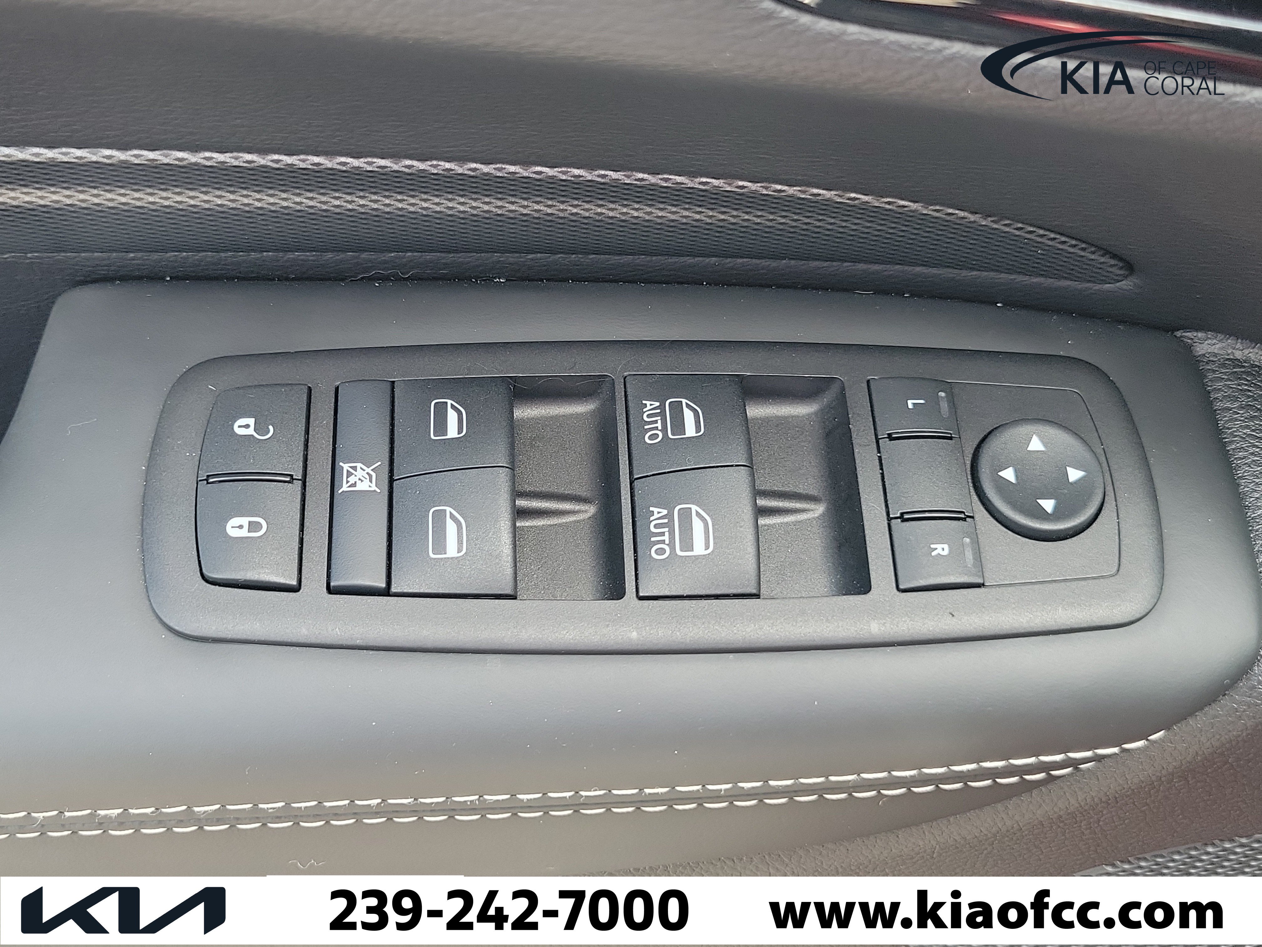 Used 2026 Dodge Durango SRT Hellcat w/ Trailer Tow Group IV AWD/4WD image 25