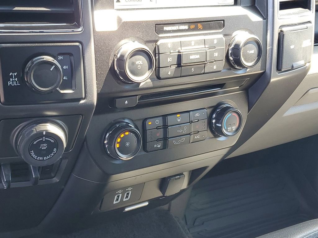 Used 2018 Ford F150 XLT w/ Equipment Group 302A Luxury image 22