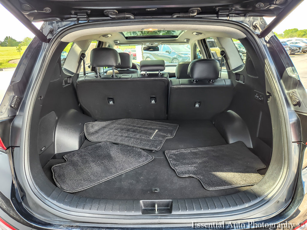 Used 2020 Hyundai Santa Fe Limited AWD/4WD image 19