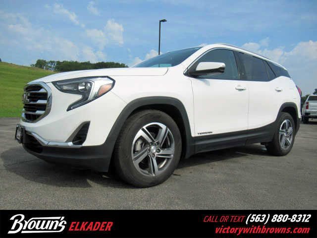 Used 2021 GMC Terrain SLT image 1