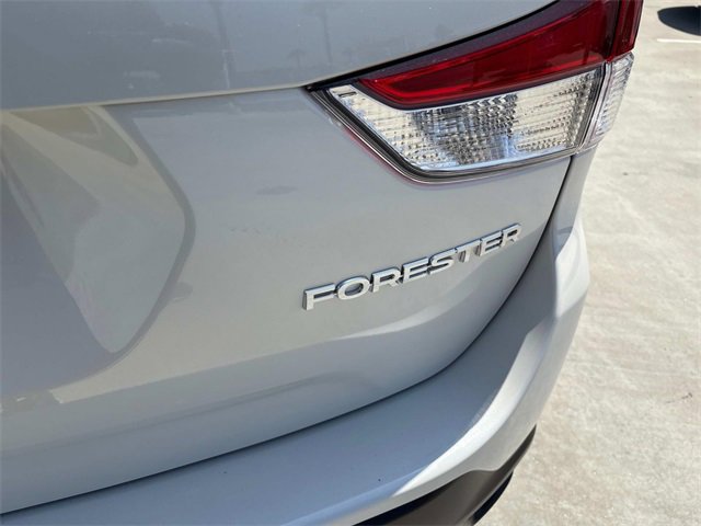 Used 2024 Subaru Forester Premium image 6