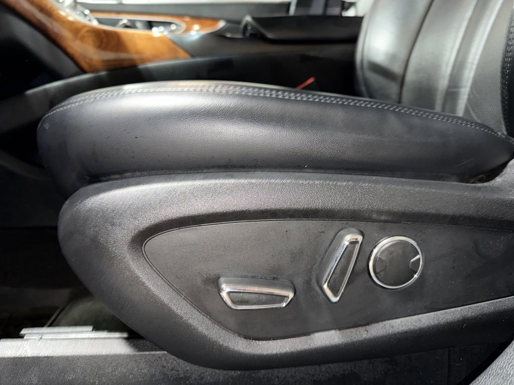 Used 2019 Lincoln Nautilus Select image 14