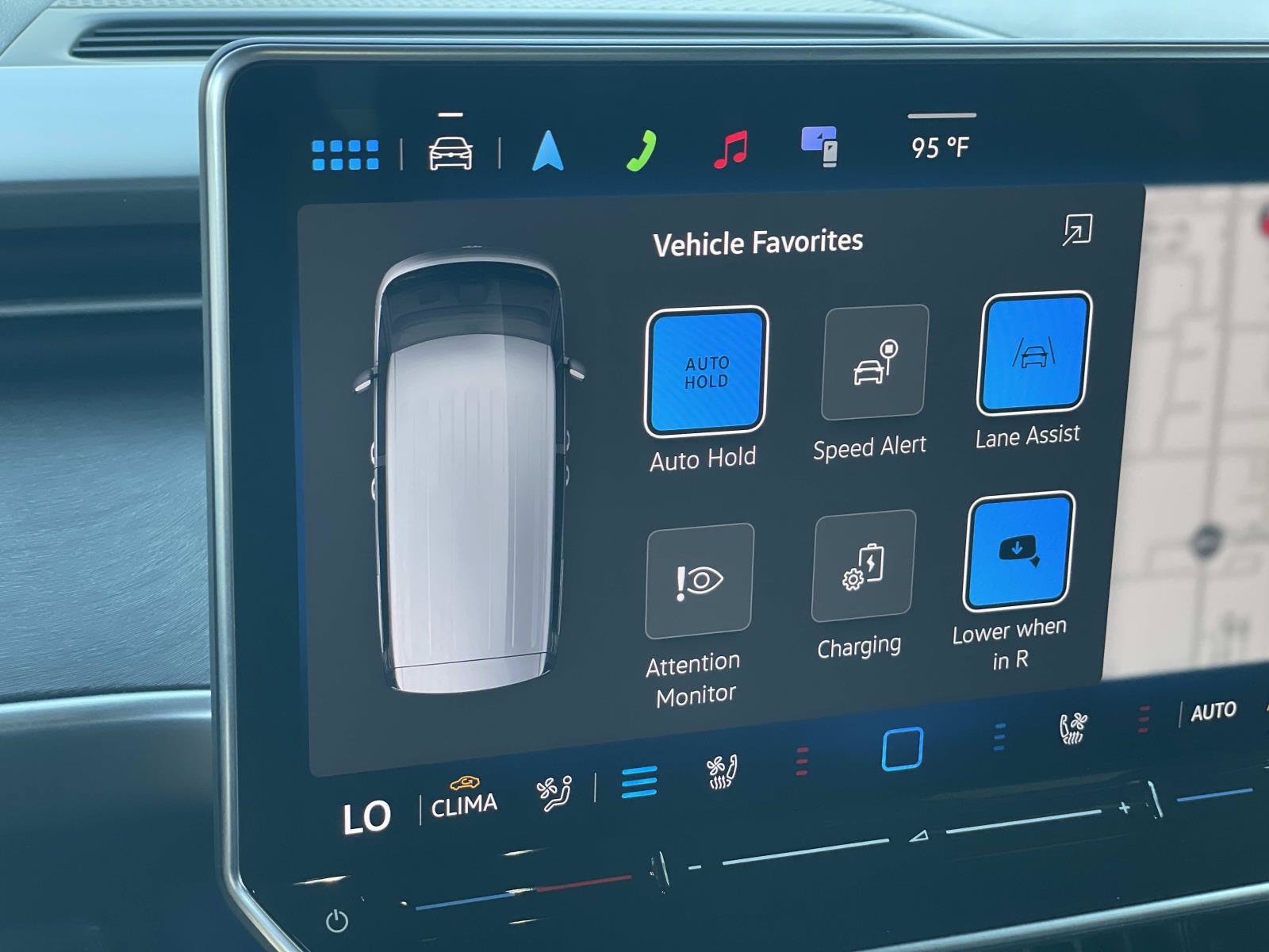 Certified 2025 Volkswagen ID. Buzz Pro S RWD image 15