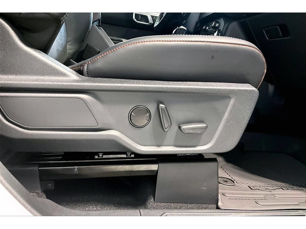 New 2026 Ford Bronco Raptor AWD/4WD image 50