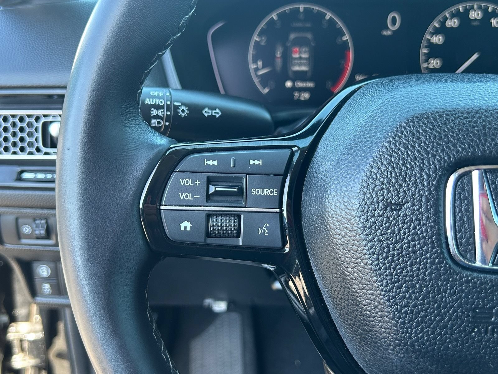 Certified 2023 Honda Civic EX image 26