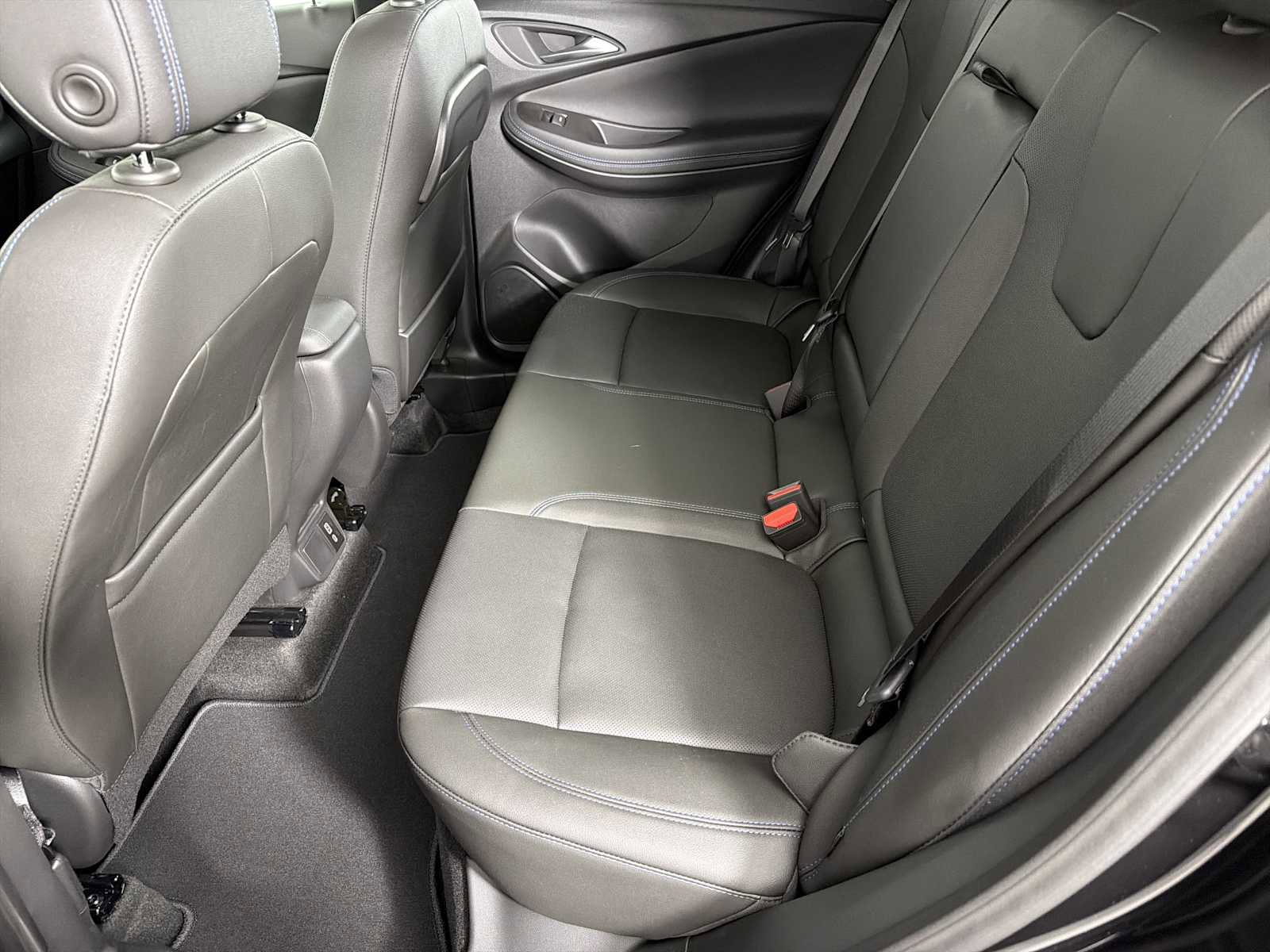 New 2026 Buick Encore GX Sport Touring w/ Advanced Technology Package FWD image 18