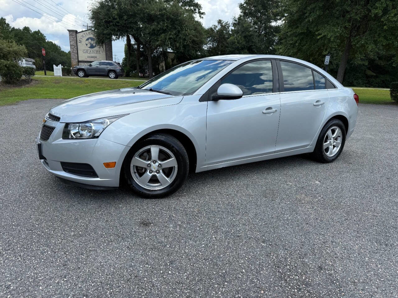 Used 2011 Chevrolet Cruze LT FWD image 29