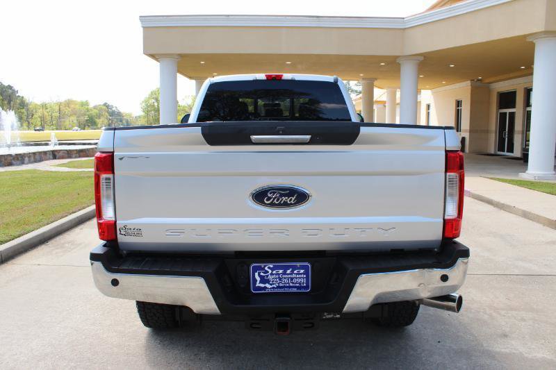 Used 2019 Ford F250 Lariat w/ Chrome Package AWD/4WD image 14