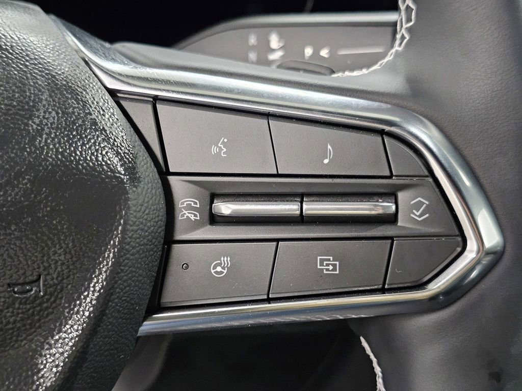 Used 2026 Chevrolet Traverse LT w/ Driver Confidence Package image 34