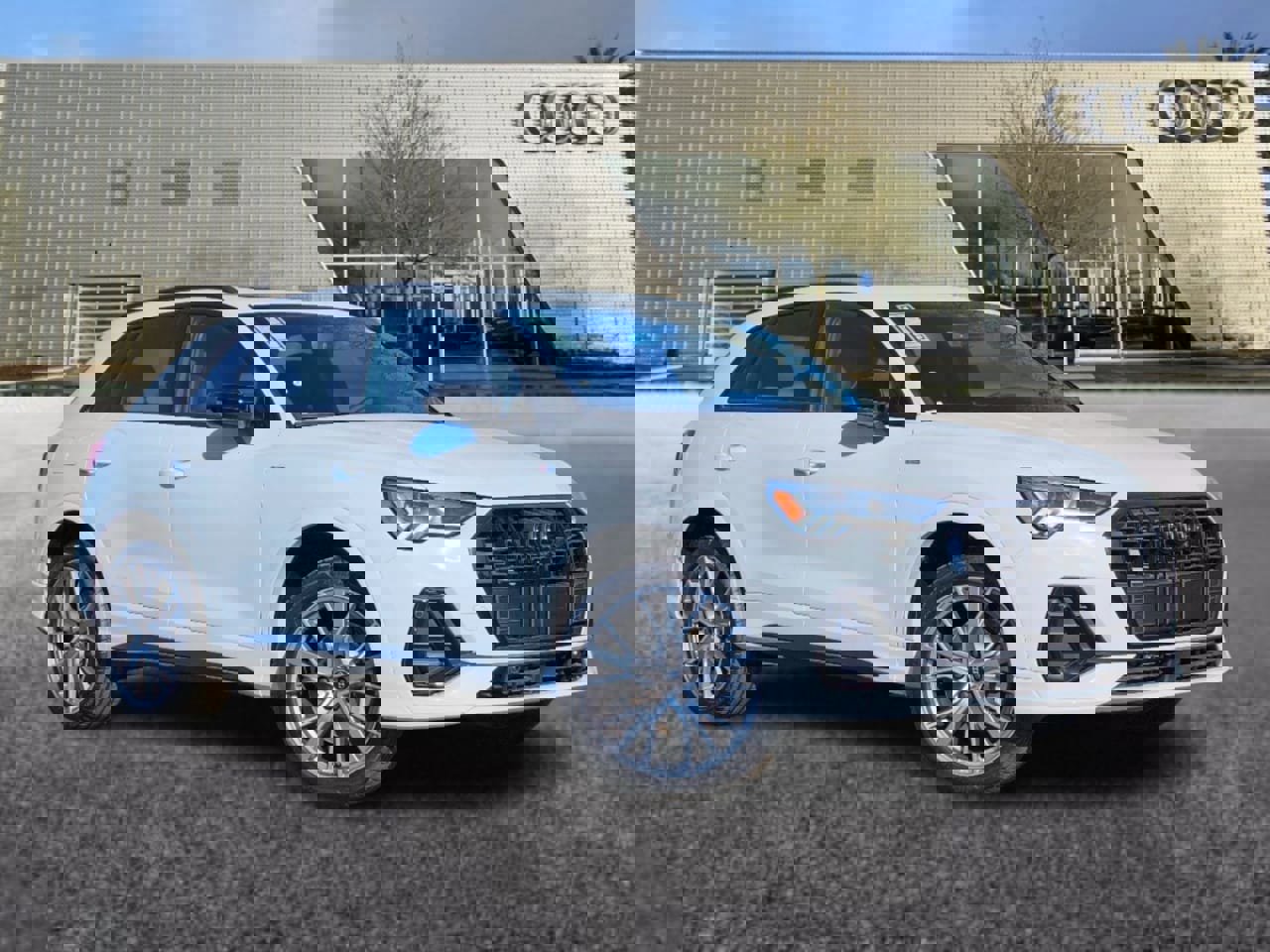 New 2025 Audi Q3 2.0T Premium Plus