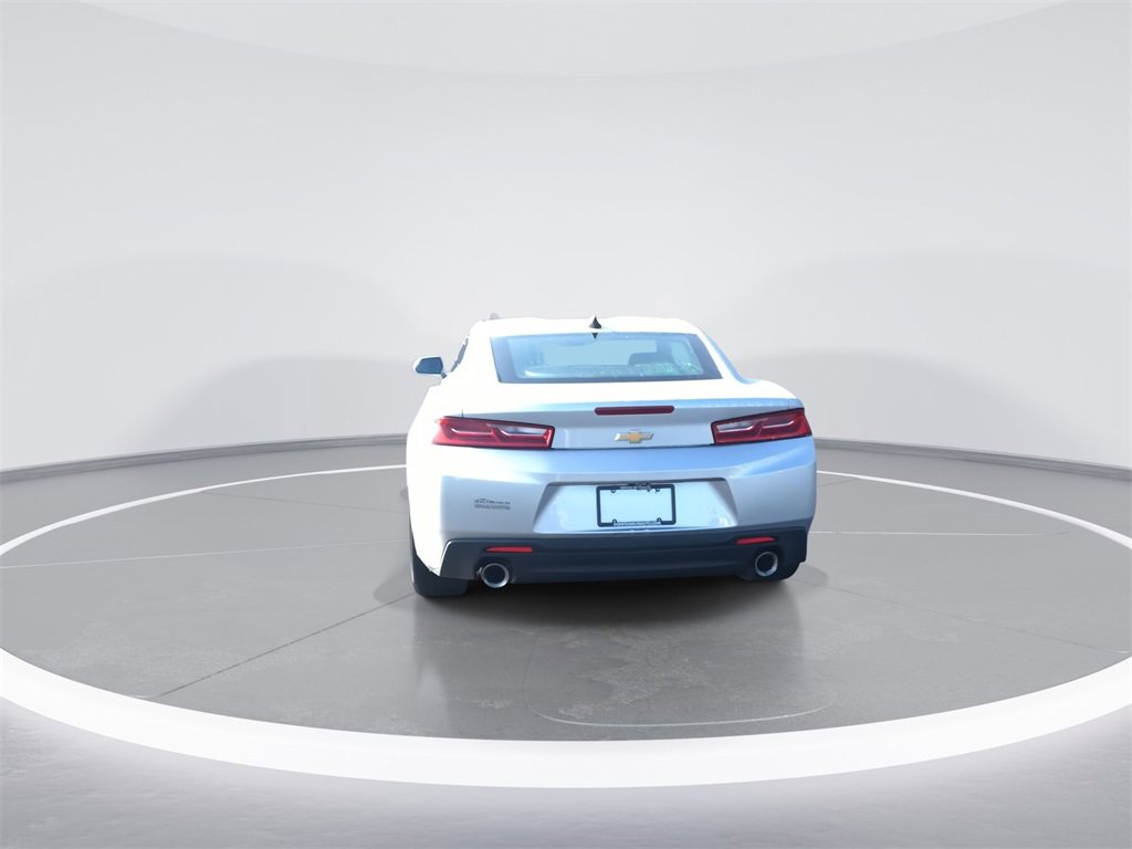 Used 2018 Chevrolet Camaro LT image 7