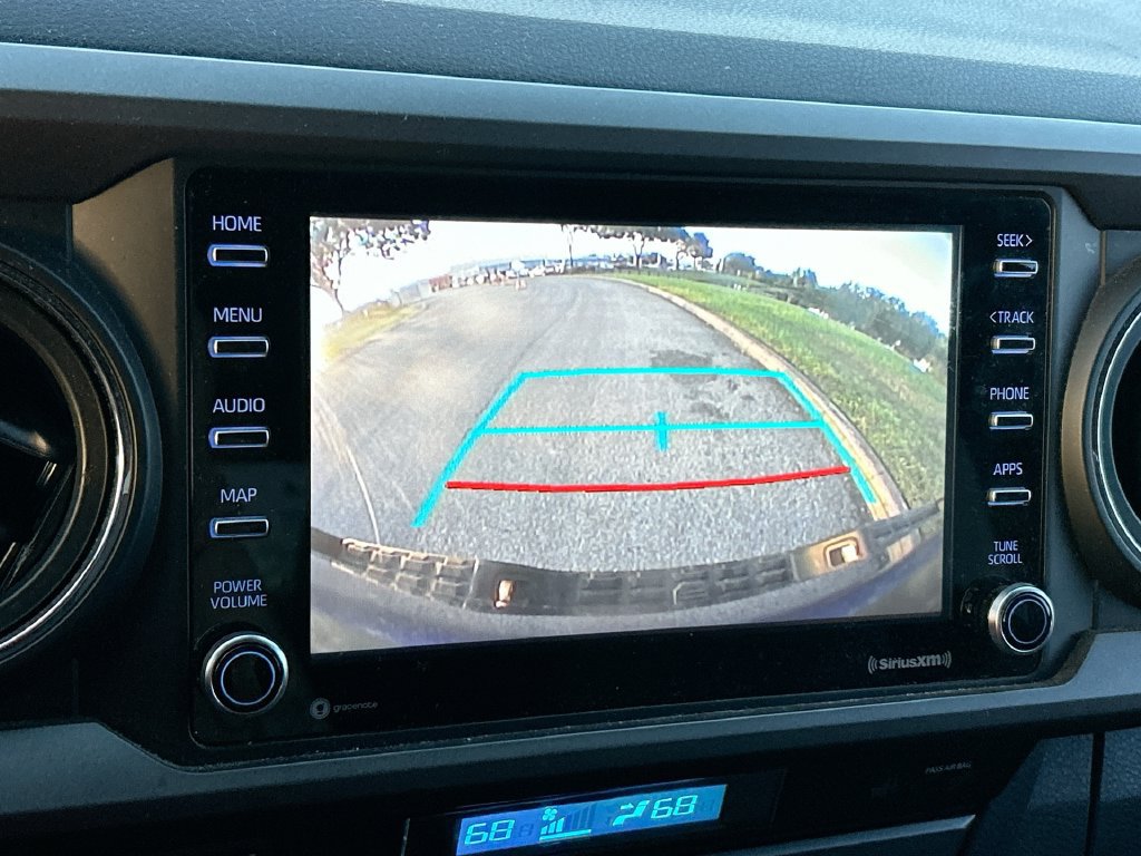 Used 2022 Toyota Tacoma TRD Sport w/ Technology Package RWD image 24