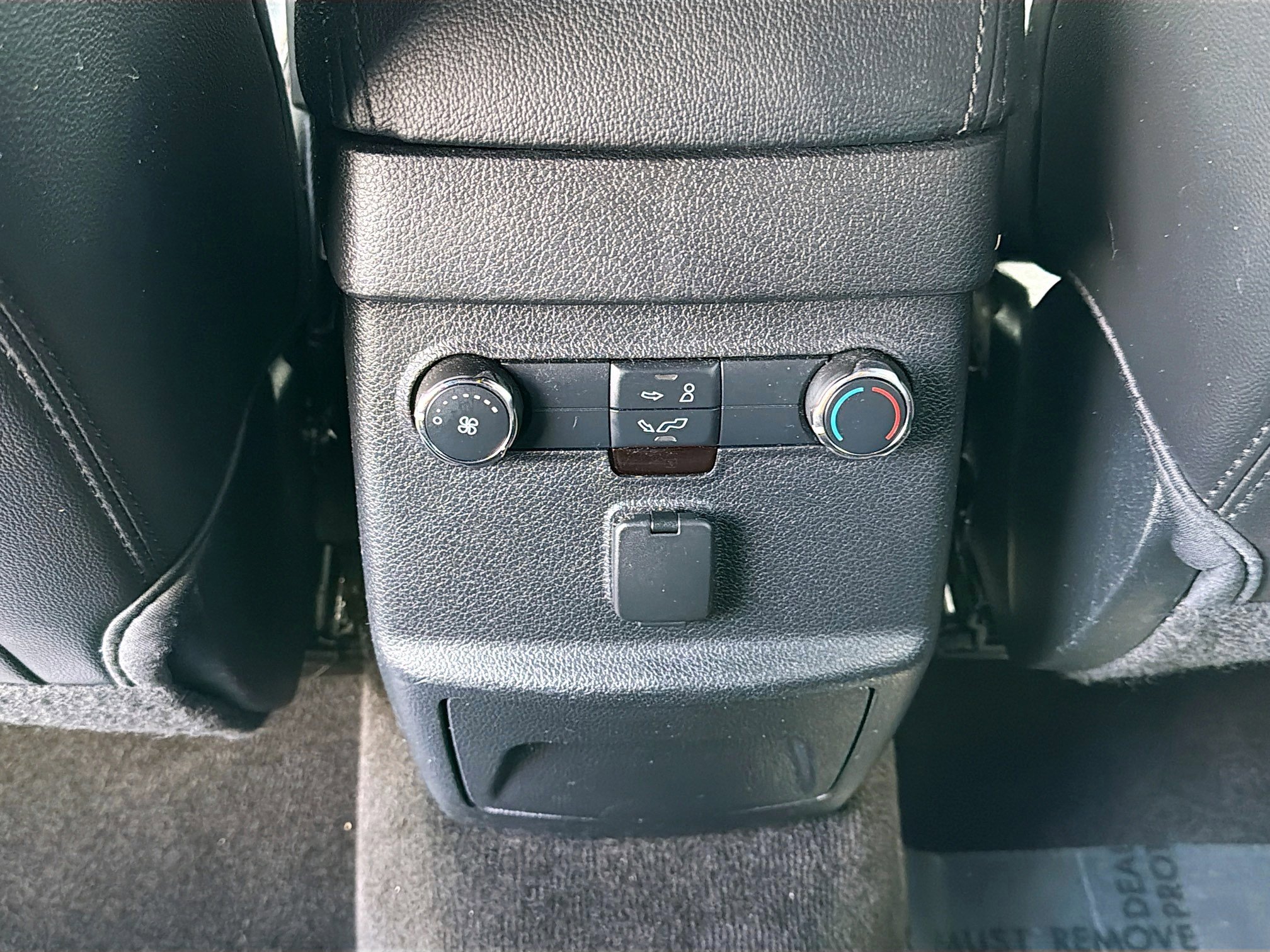 Used 2017 Ford Explorer XLT w/ Equipment Group 202A image 20