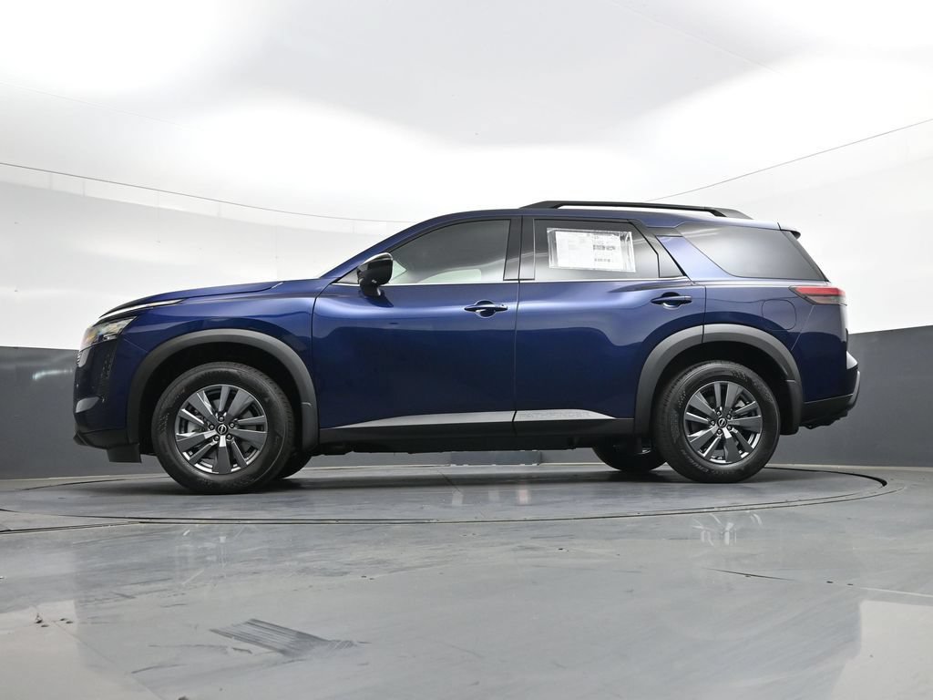 Certified 2026 Nissan Pathfinder SV w/ SV Premium Package FWD image 44