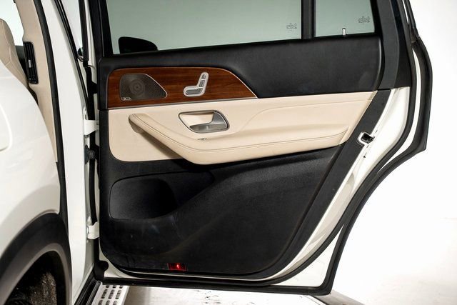 Used 2022 Mercedes-Benz GLS 450 4MATIC image 62