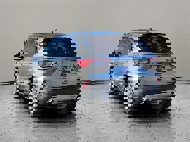 Certified 2022 Ford Escape SE image 10