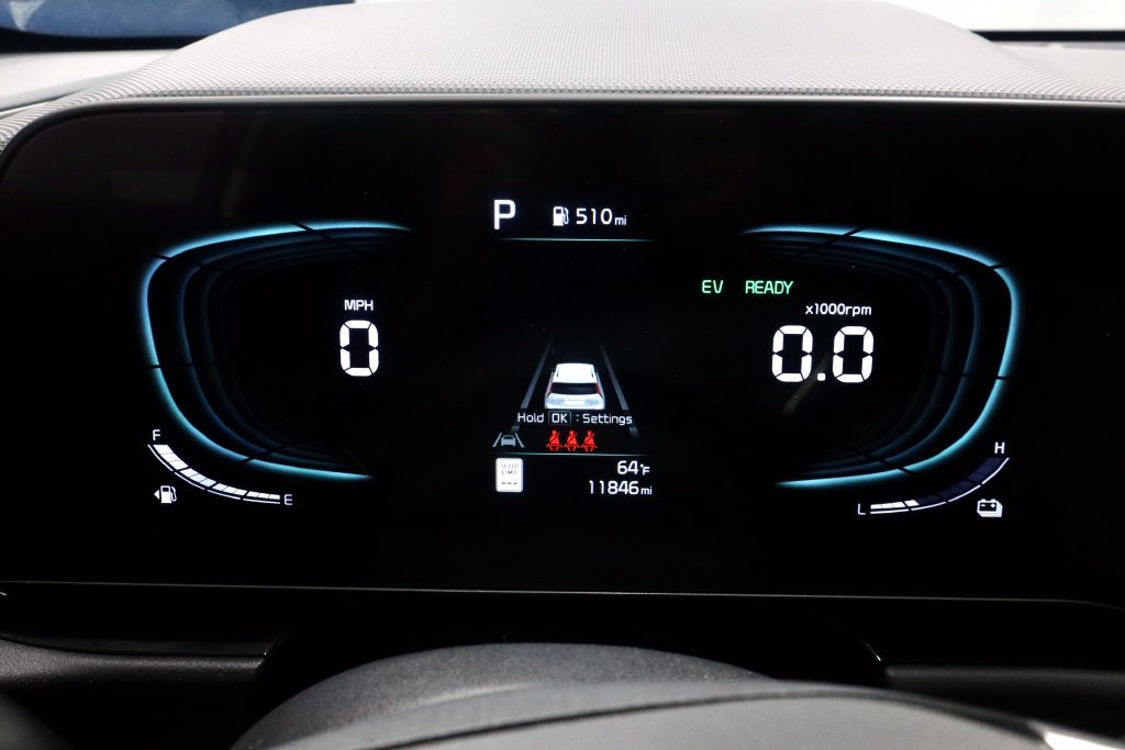 Used 2025 Kia Niro EX Touring FWD image 28
