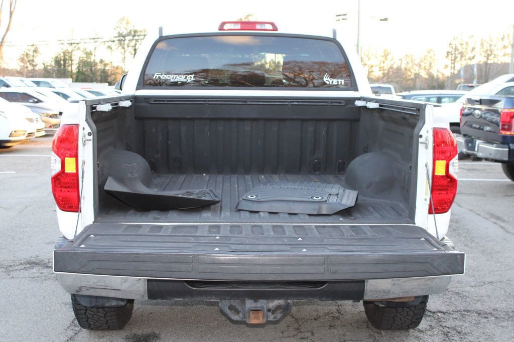 Used 2017 Toyota Tundra SR5 image 7