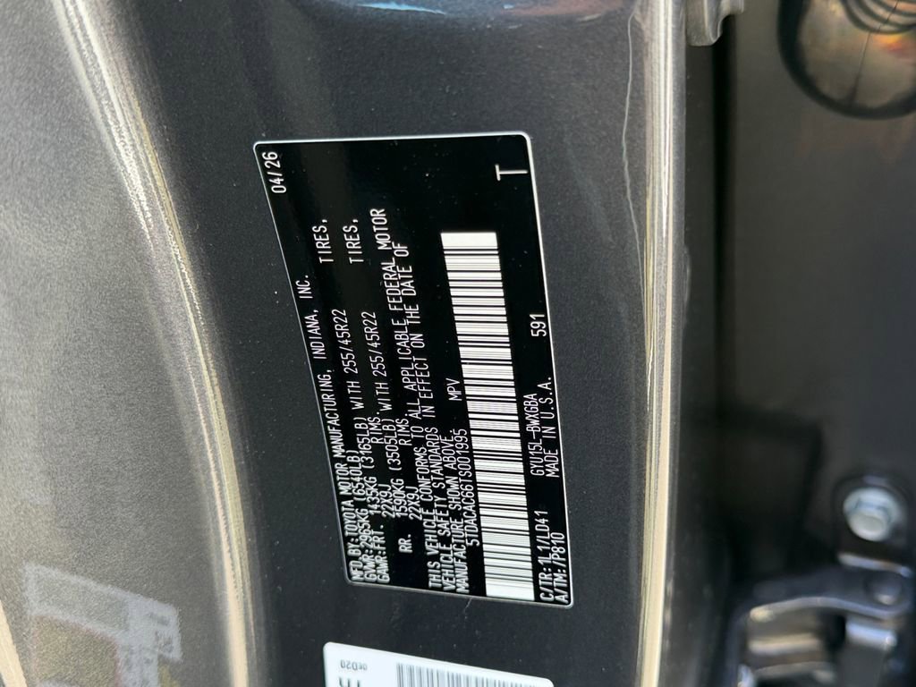 New 2026 Lexus TX 550h AWD Plug-In Hybrid image 26