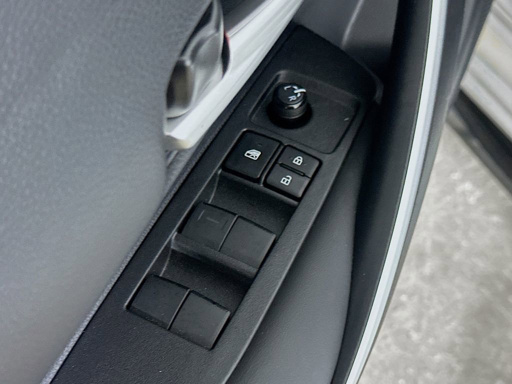 Used 2023 Toyota Corolla SE FWD image 20