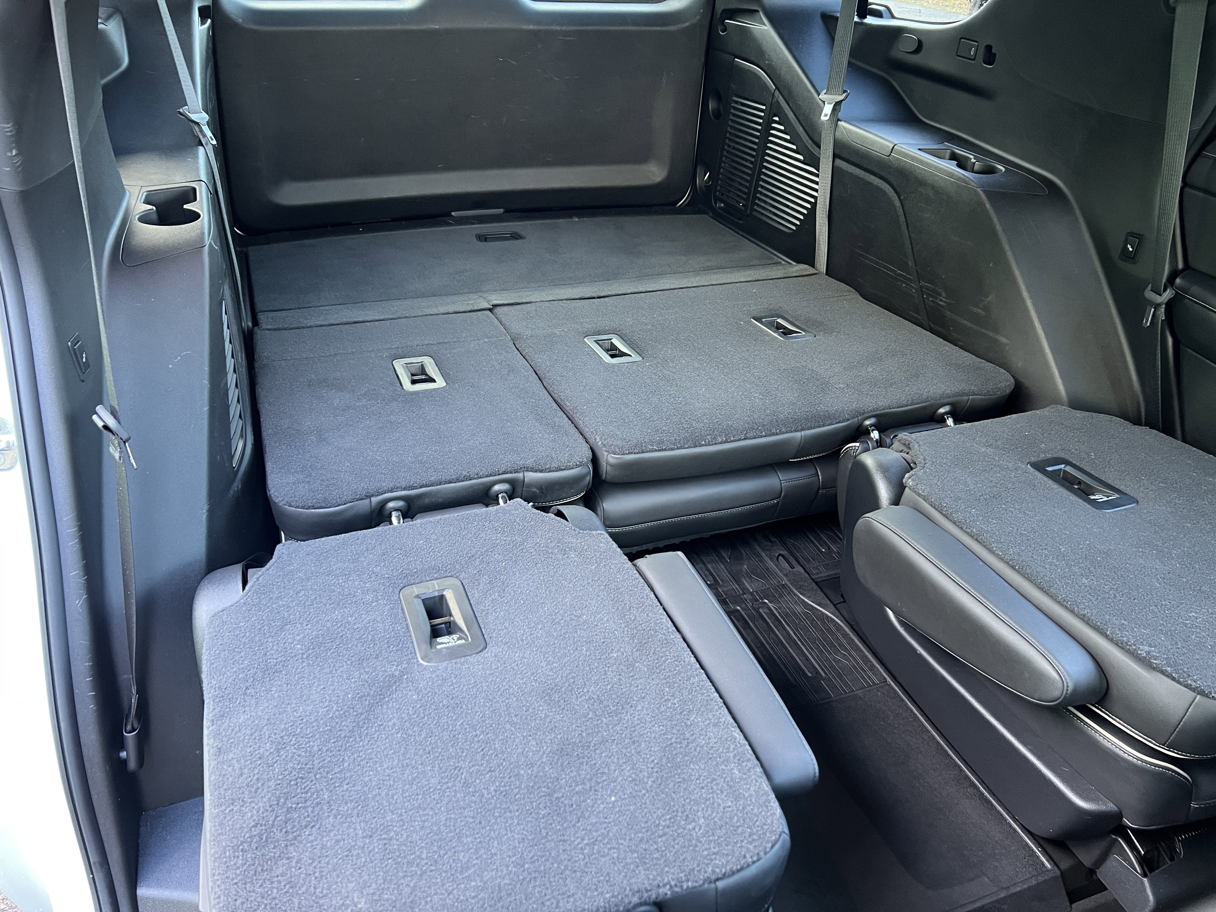 Certified 2021 GMC Yukon SLT w/ SLT Luxury Plus Package image 24