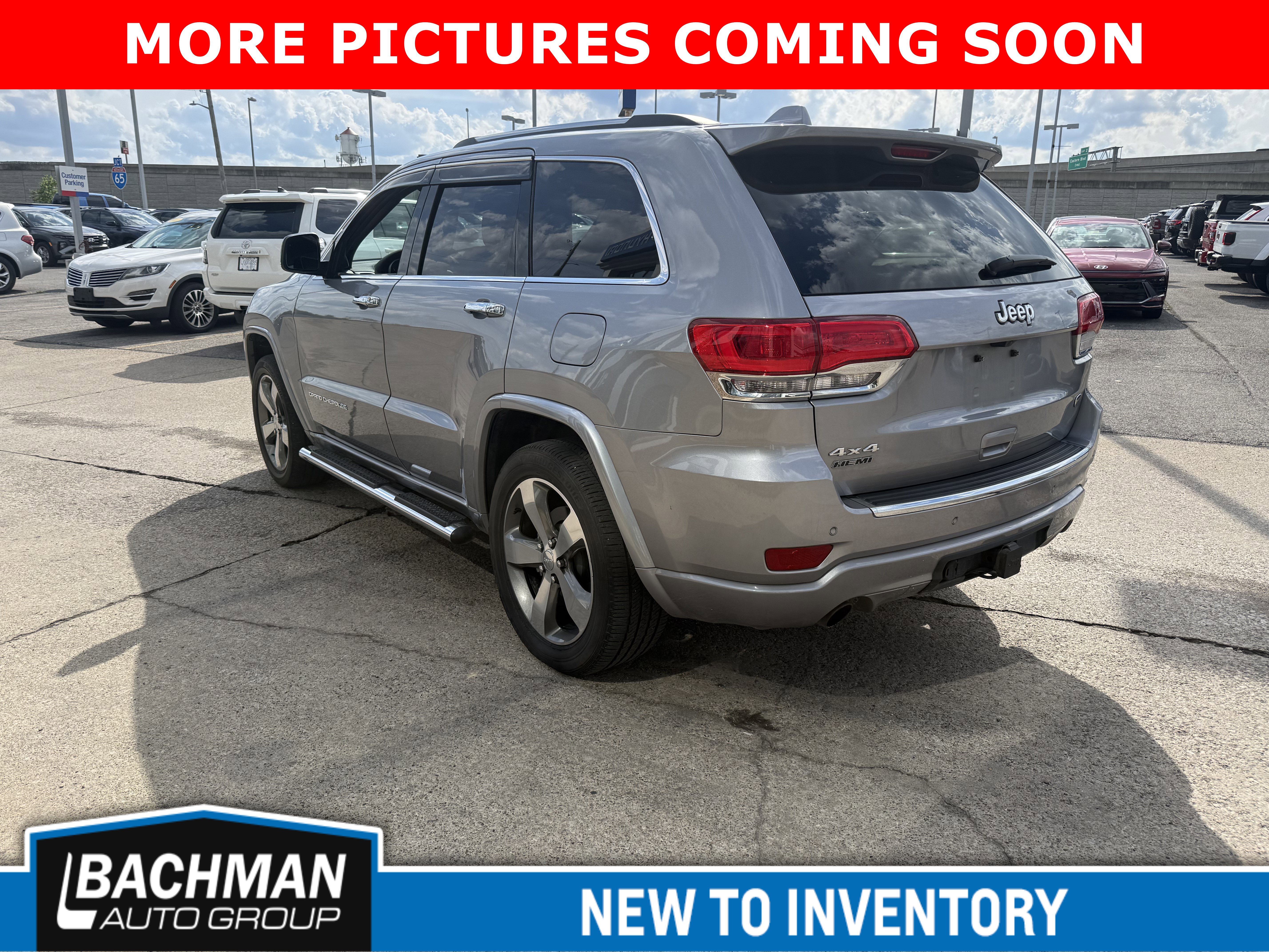 Used 2016 Jeep Grand Cherokee Overland w/ Advanced Technology Group AWD/4WD image 4