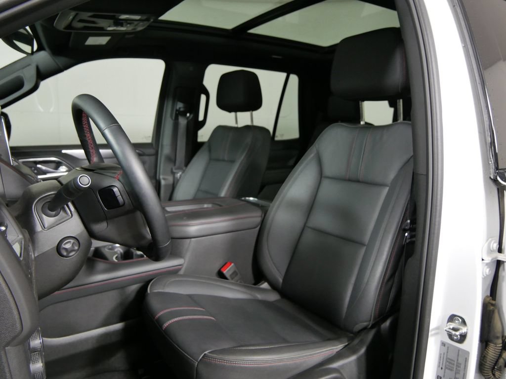 Used 2024 Chevrolet Tahoe RST w/ Luxury Package AWD/4WD image 11