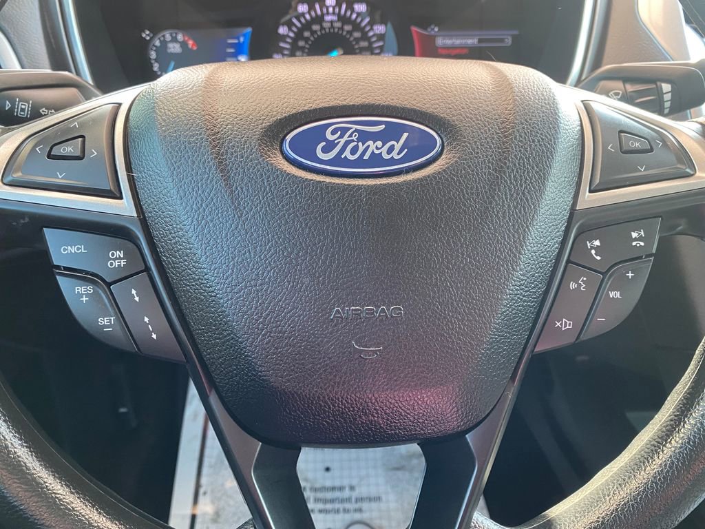 Used 2020 Ford Fusion SE image 24