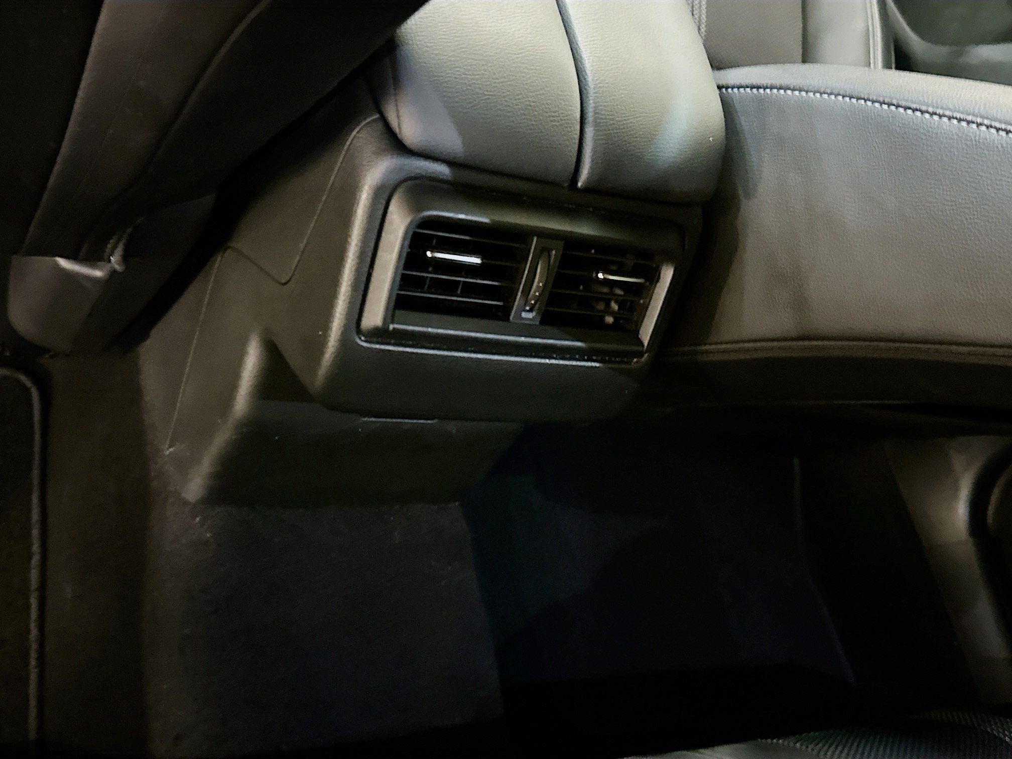 Used 2024 MAZDA CX-50 AWD 2.5 S w/ Premium Package image 29