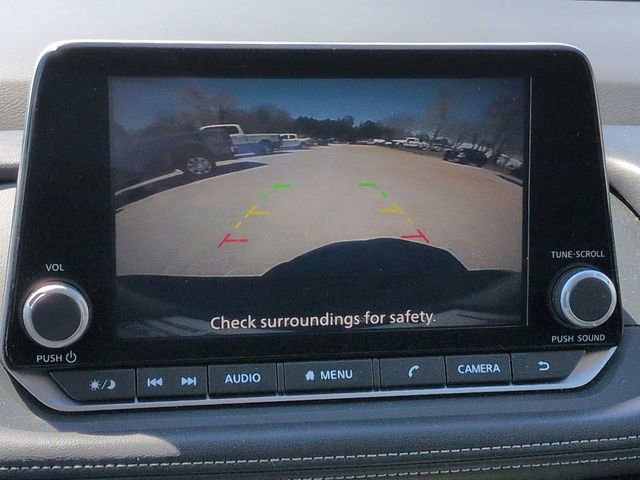 Used 2025 Nissan Rogue SV AWD/4WD image 27