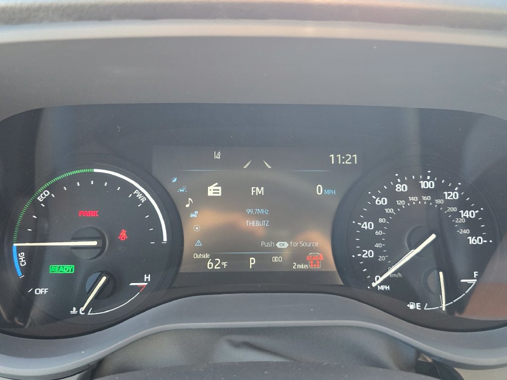 New 2026 Toyota Sienna XLE FWD image 28