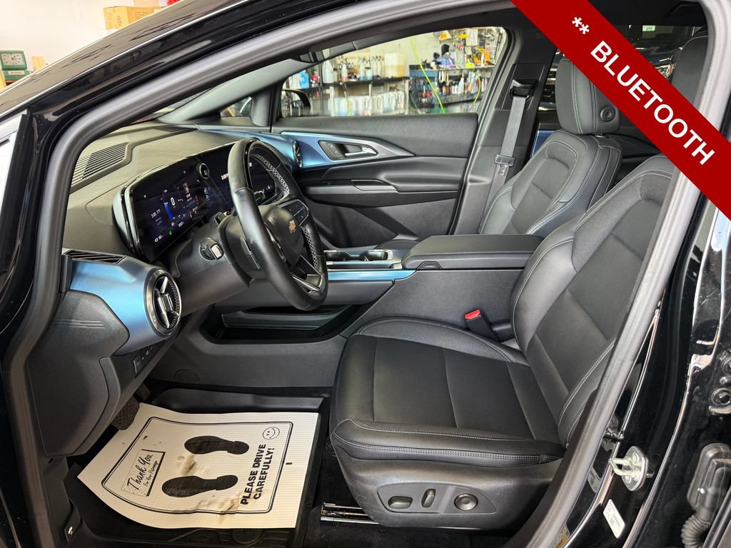 Used 2024 Chevrolet Equinox EV LT w/ Active Safety Package 3 FWD image 13