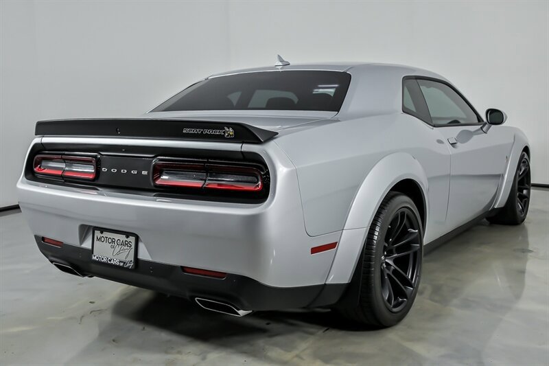 Used 2023 Dodge Challenger R/T Scat Pack RWD image 12