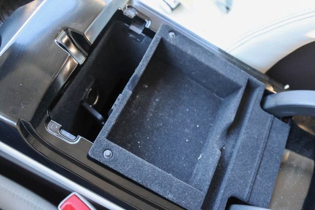 Used 2022 Lincoln Nautilus Black Label w/ Class II Trailer Tow Package image 21