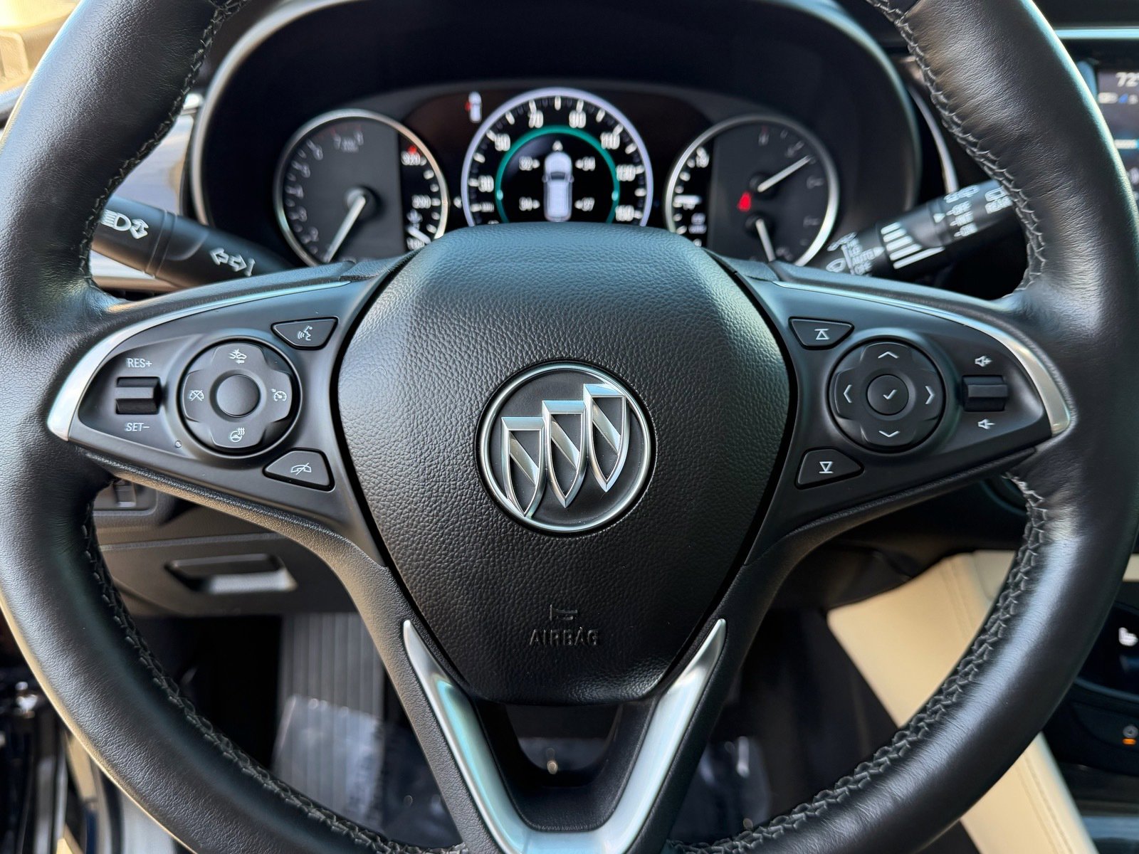 Used 2020 Buick Envision Premium w/ LPO, Active Package image 31