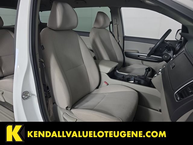 Used 2016 Kia Sedona LX w/ Option Group 020 FWD image 22